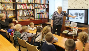 Ленинградский зоопарк Ленинградский зоопарк.